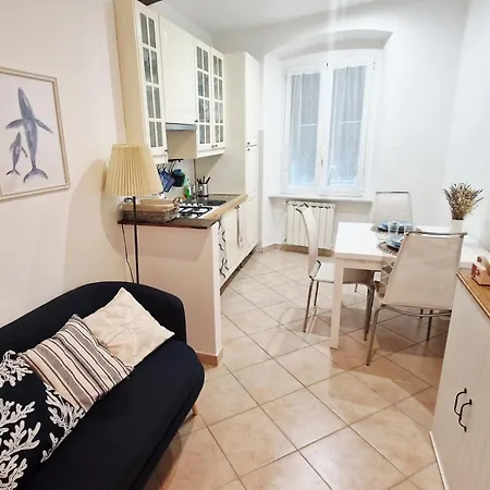 Il Faro Del Viaggiatore